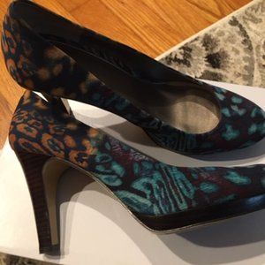 Exotic Bandolino High Heels